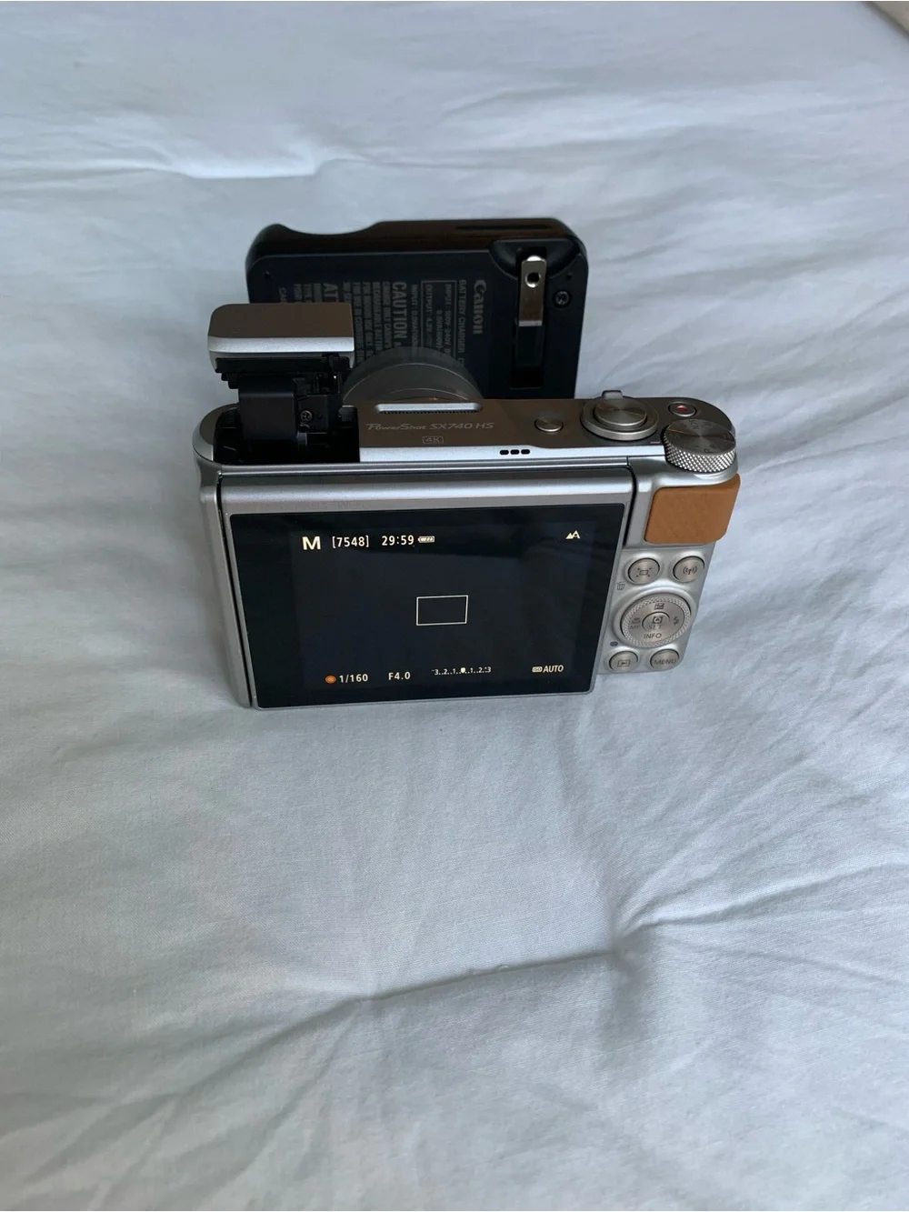 Canon Powershot Sx740 HS Digital Camera (Silver)